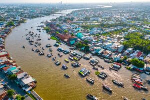 Expérience du marché flottant de Cai Rang à Can Tho au lever du soleil