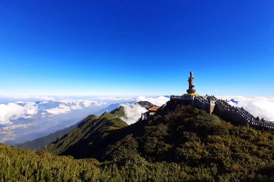 Sa Pa - La beauté des montagnes et des rizières en terrasses
